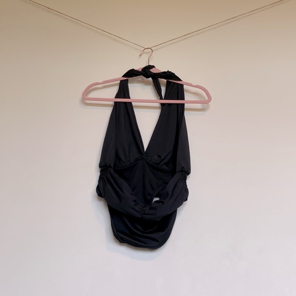 La Vie En Rose One Piece Swimsuit - Picture 2 of 3